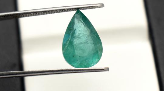 Natural-Zambian-Emeralds 100% Natural Untreated Natural Precious Gemstones